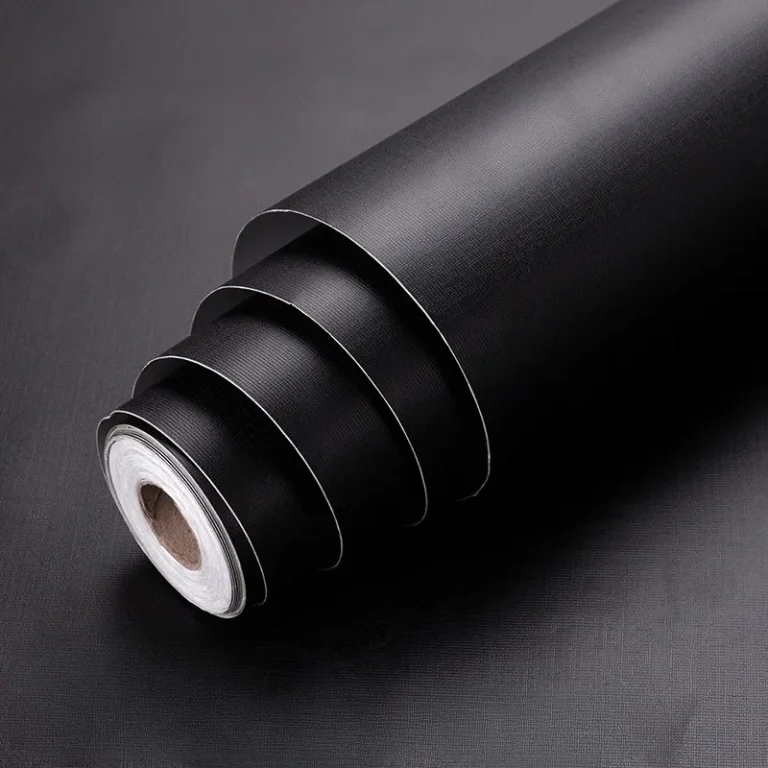 black wallpaper solid color​